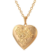 Load image into Gallery viewer, Vintage Rose Heart Pendant
